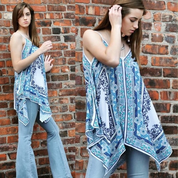 Threadzwear Tops - Threadzwear • Boho Handkerchief Tank